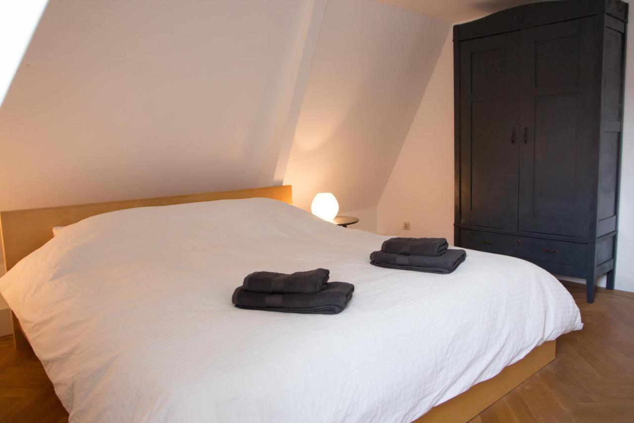 Canal House In Historic City Center Gouda Exterior foto